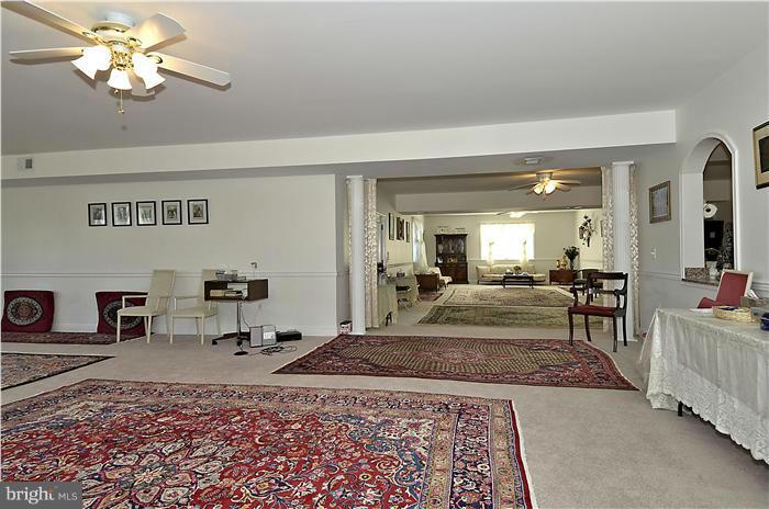 20607 Top Ridge Drive Boyds, MD 20841 - Photo 16 of 27 Interior (General)