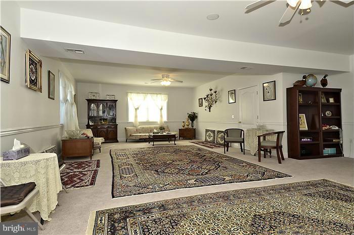 20607 Top Ridge Drive Boyds, MD 20841 - Photo 19 of 27 Interior (General)