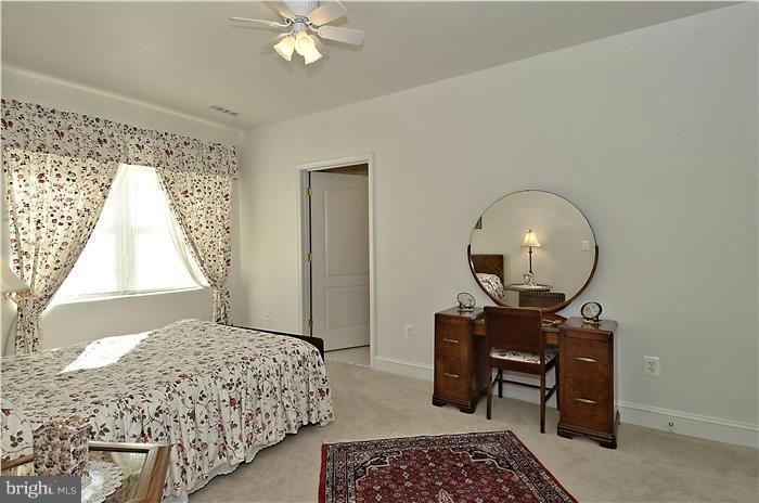 20607 Top Ridge Drive Boyds, MD 20841 - Photo 20 of 27 Bedroom