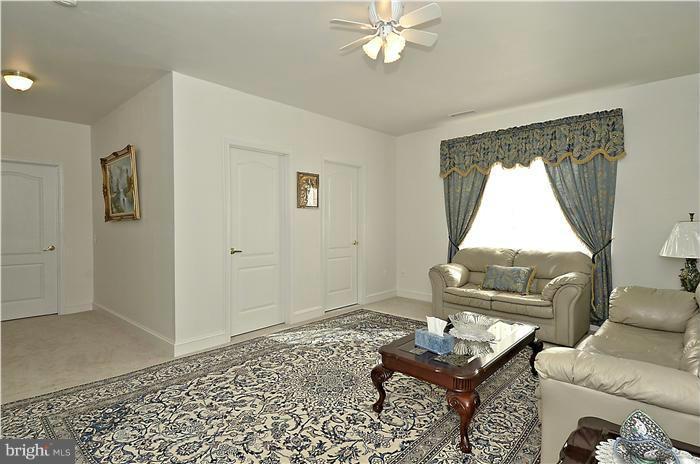 20607 Top Ridge Drive Boyds, MD 20841 - Photo 21 of 27 Bedroom
