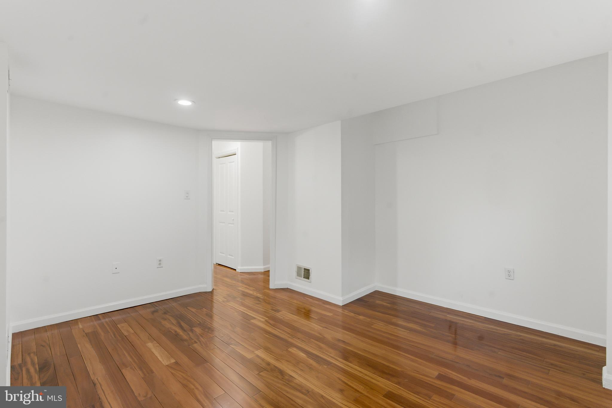 1511 Crest Road Silver Spring, MD 20902 - Photo 47 of 66