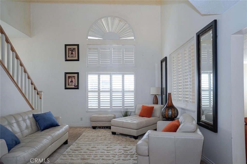 507 Lassa Way Perris, CA 92571 - Photo 10 of 36 a living room with furniture and a window