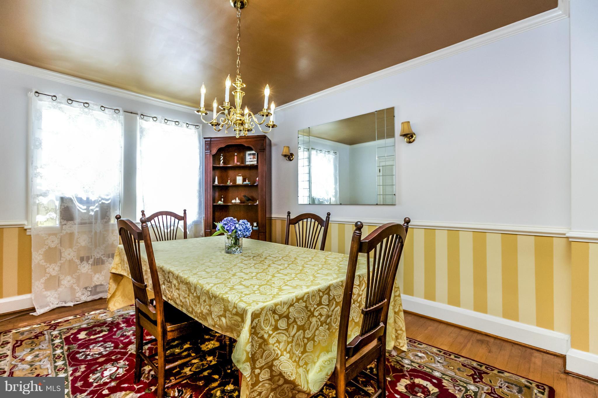 317 Dumbarton Road Baltimore, MD 21212 - Photo 8 of 30 Dining Room