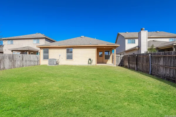 $1,880 | 814 Silverado Way, San Antonio, TX 78260