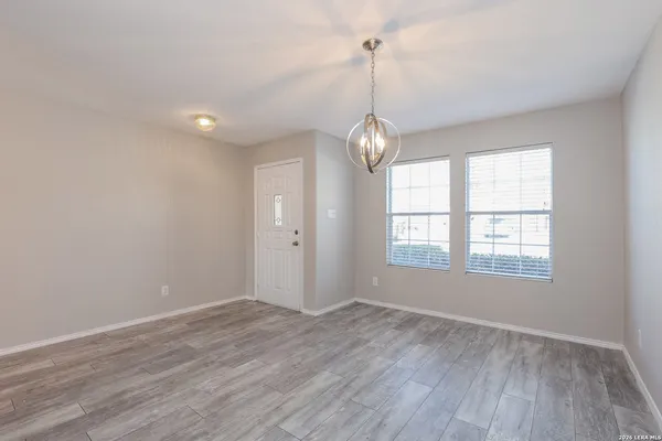 $1,880 | 814 Silverado Way, San Antonio, TX 78260