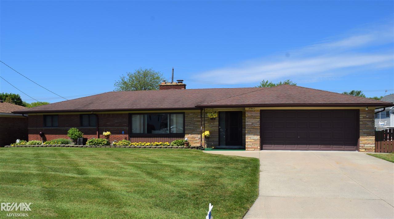 37911 Pointe Rosa Street Harrison Township, MI 48045 - Photo 1 of 47 CANAL FRONT!!!