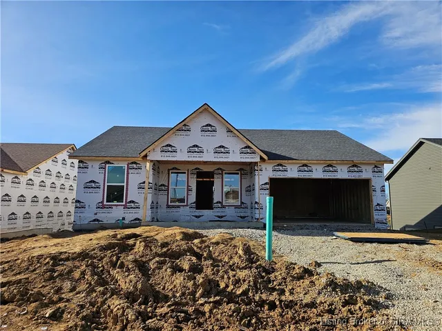 $319,900 | 8193 Wagner Avenue Northeast, Unit 57, New Salisbury, IN 47161