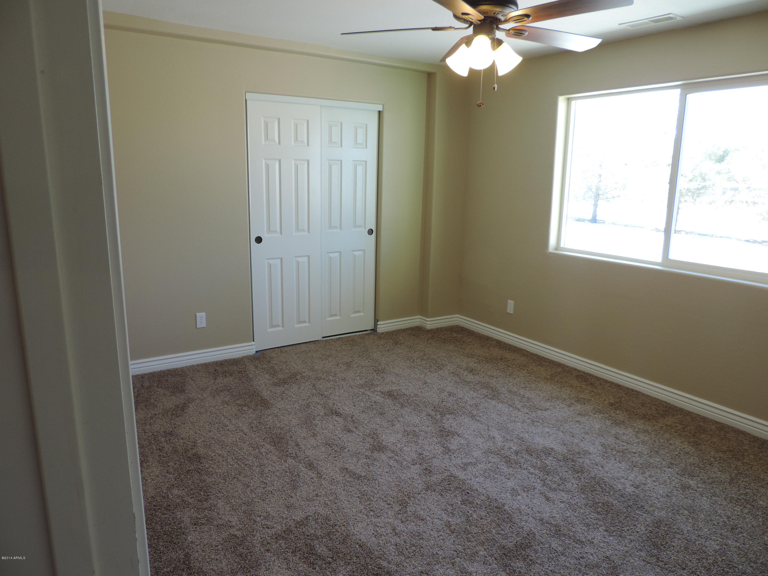 1108 East Maddock Road Phoenix, AZ 85086 - Photo 15 of 44 North East Bedroom