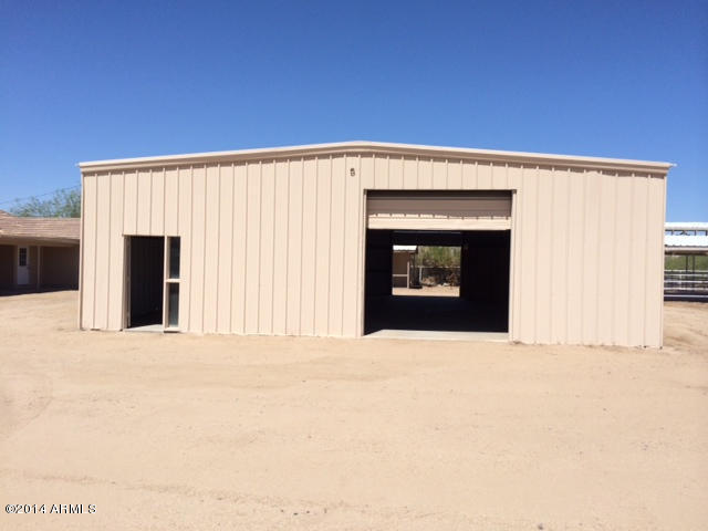 1108 East Maddock Road Phoenix, AZ 85086 - Photo 36 of 44 Work Shop / 10 Car Garage