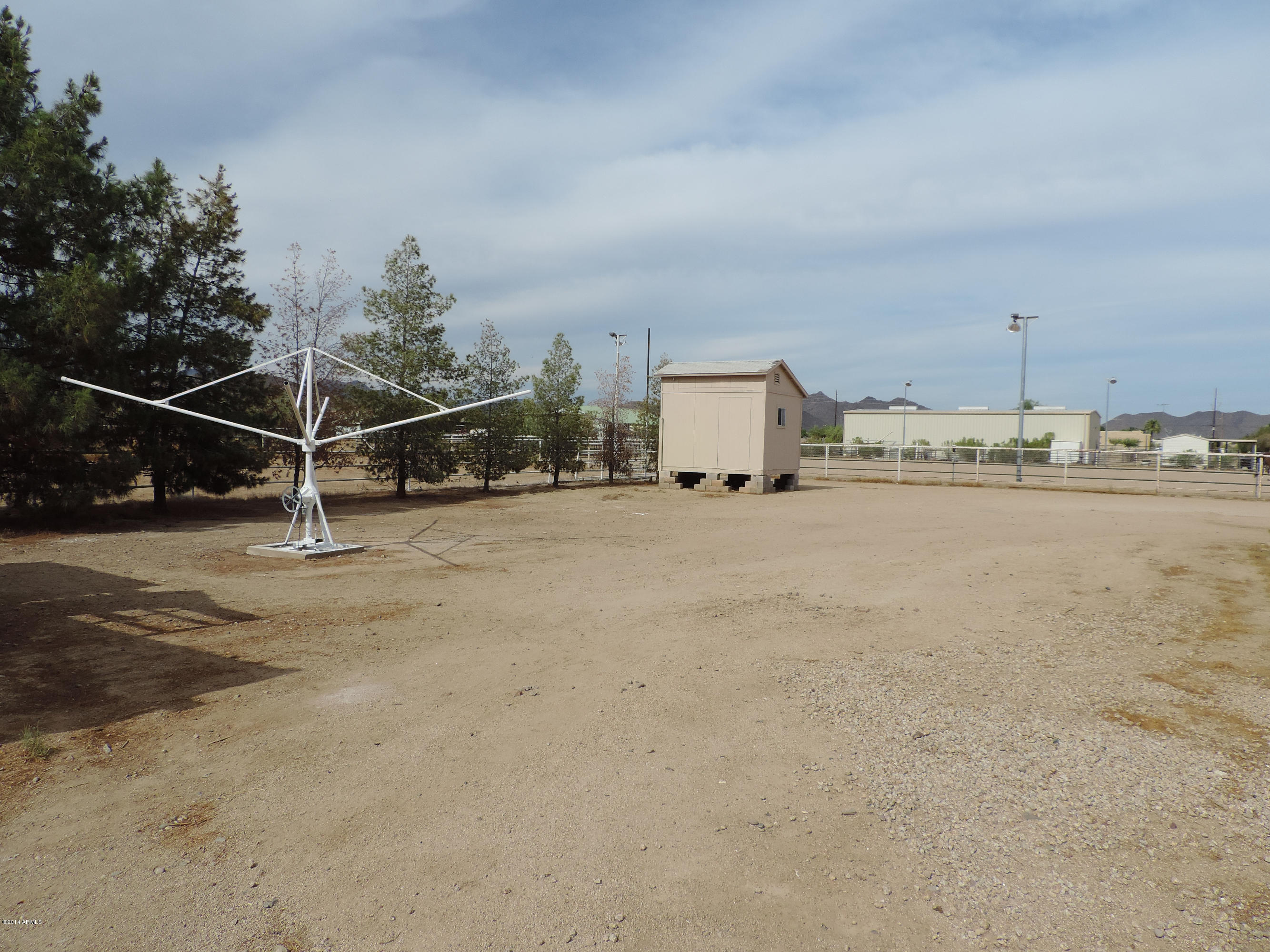 1108 East Maddock Road Phoenix, AZ 85086 - Photo 39 of 44 Hot Walker
