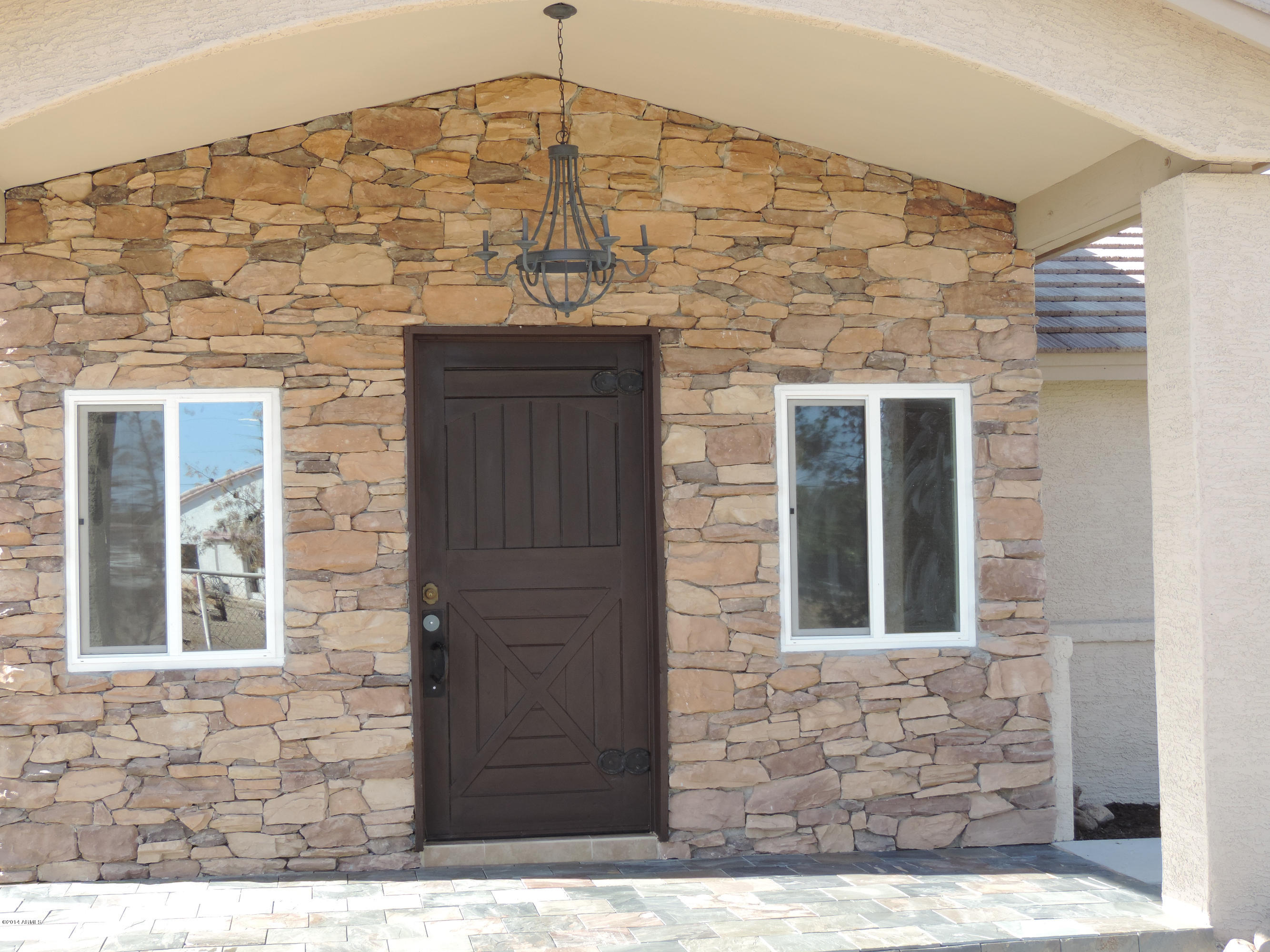 1108 East Maddock Road Phoenix, AZ 85086 - Photo 5 of 44 DSCN1387