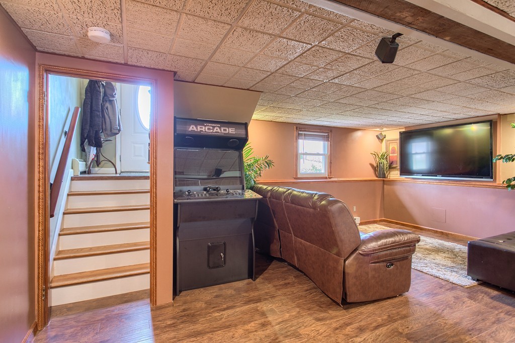 4 Evergreen Road Attleboro, MA 02703 - Photo 17 of 30 Gallery Image 17
