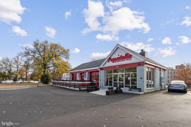 $1,599,900 | 625 Slaters Lane, Unit 402, Alexandria, VA 22314