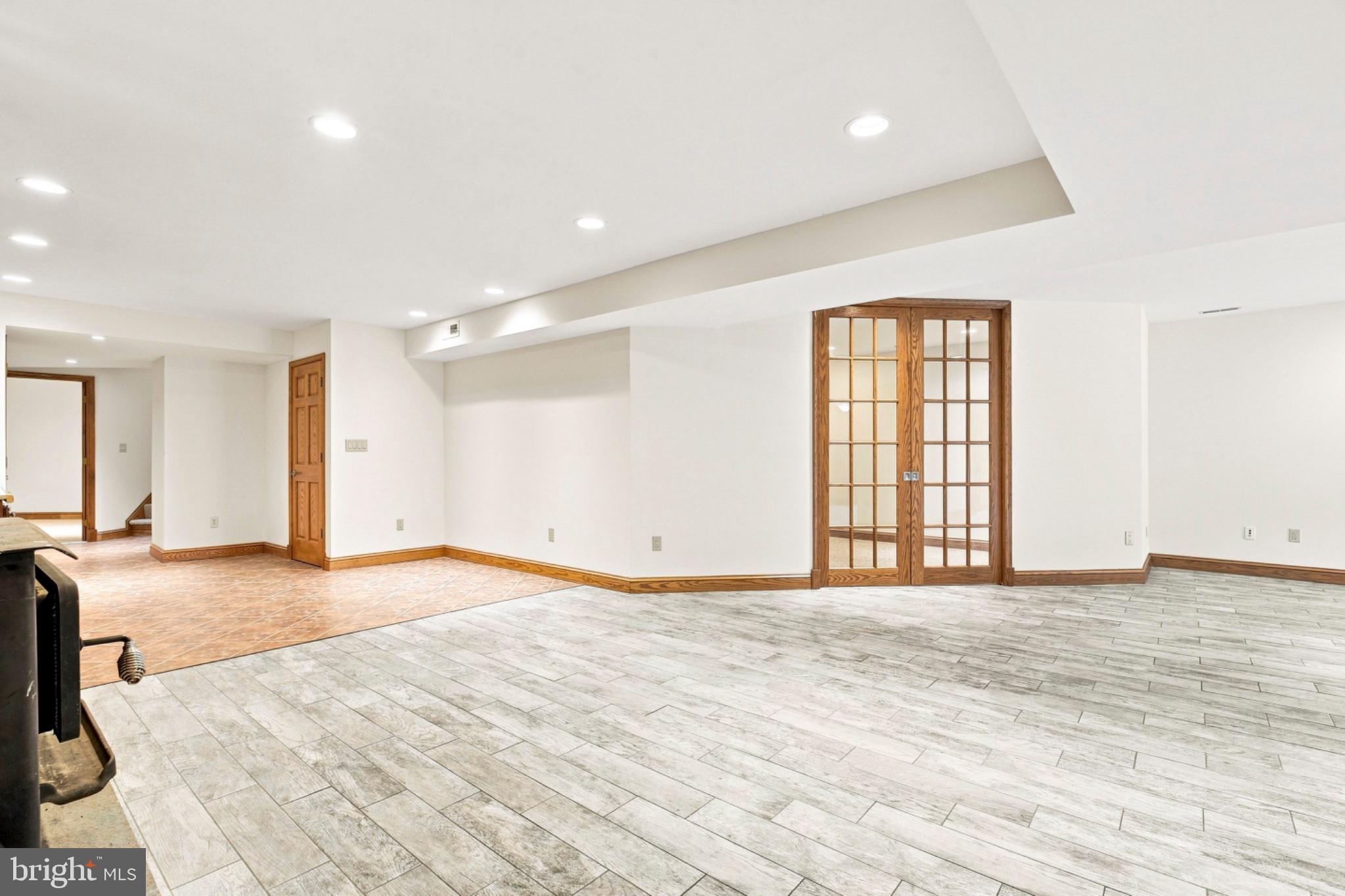 318 Duxbury Road Silver Spring, MD 20905 - Photo 43 of 58 Gallery Image 43