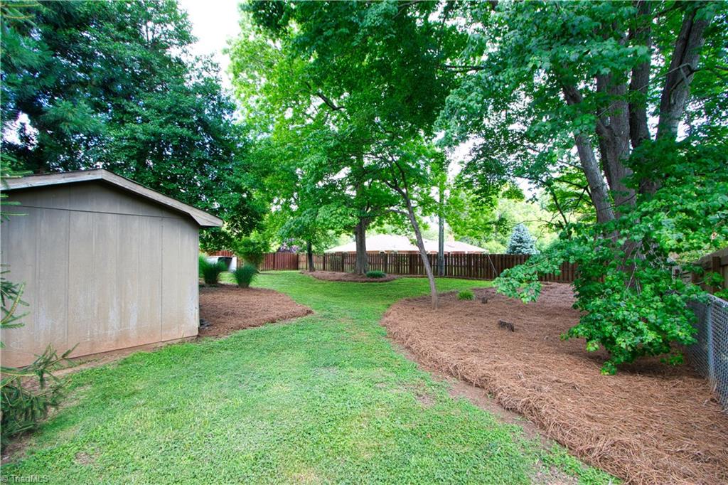 2303 Gordon Road High Point, NC 27265 - Photo 27 of 29 Gallery Image 27