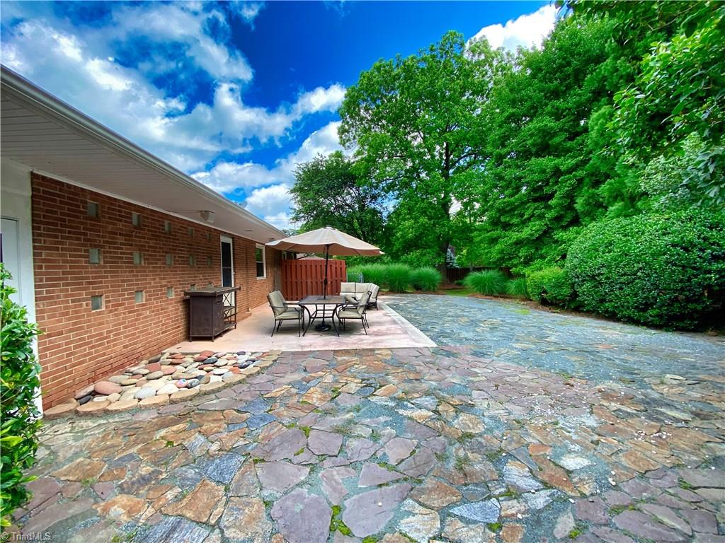 2303 Gordon Road High Point, NC 27265 - Photo 28 of 29 Gallery Image 28