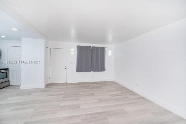 9760 Southwest 184th Street, Unit 6D Cutler Bay, FL 33157 - Photo 8 of 16 a view of an empty room