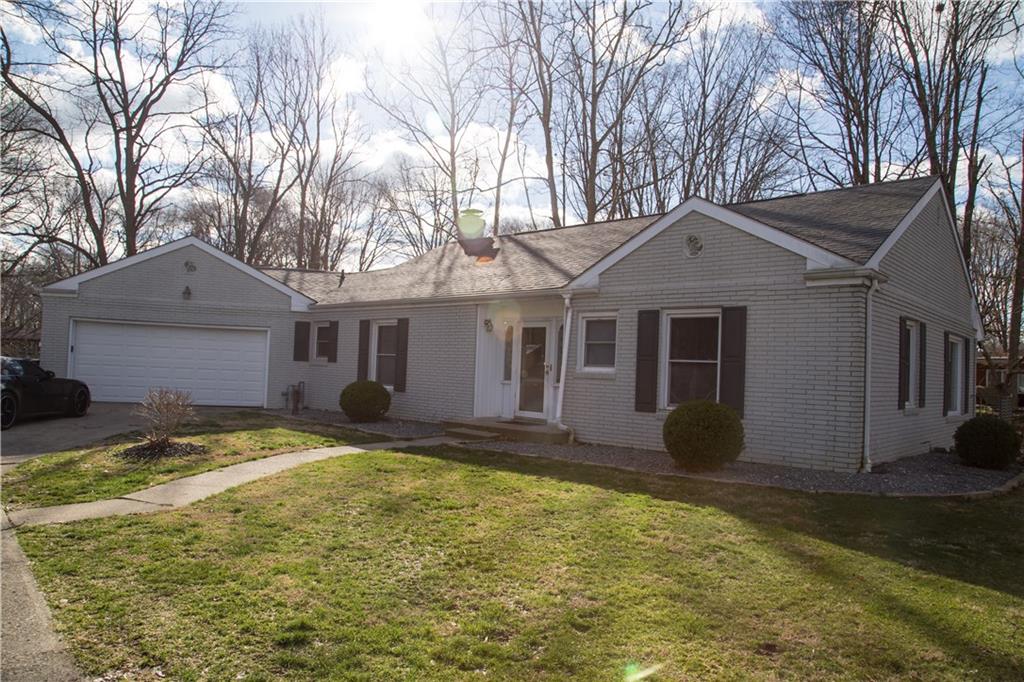 632 Oxford Road Anderson, IN 46012 - Photo 1 of 24 Gallery Image 1