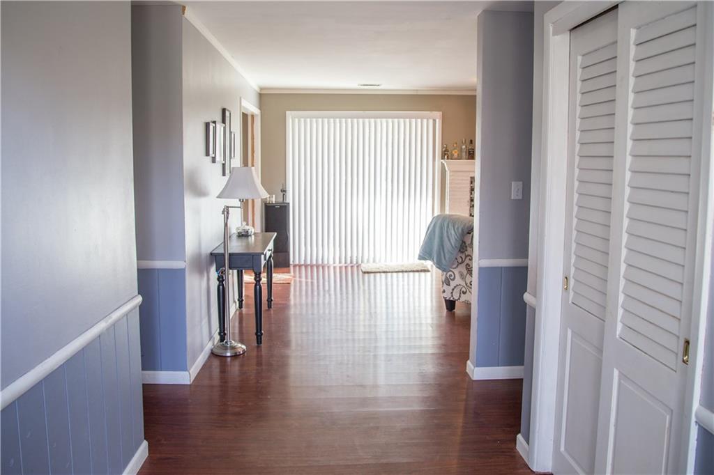 632 Oxford Road Anderson, IN 46012 - Photo 2 of 24 Gallery Image 2