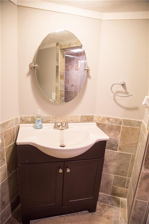 632 Oxford Road Anderson, IN 46012 - Photo 22 of 24 Gallery Image 22