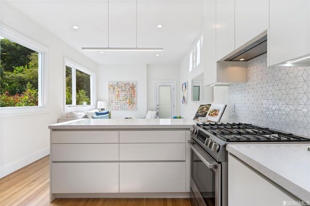 $1,500,500 | 352 Dolores Street, San Francisco, CA 94110