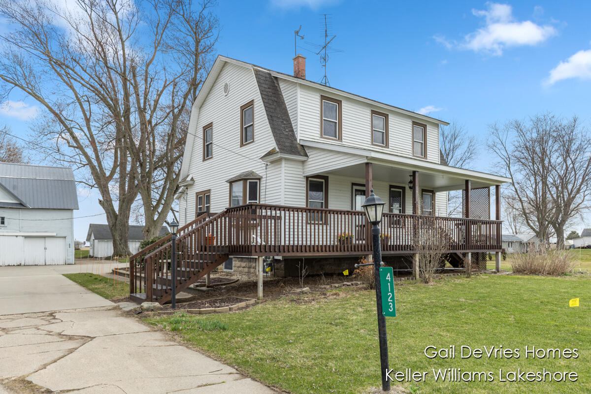 4123 Fillmore Road Holland, MI 49423 - Photo 3 of 42 IMG_1001