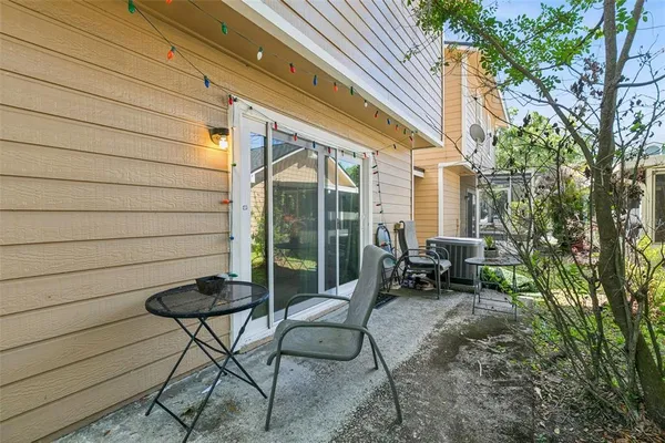 $215,000 | 5989 Braemar Place, Unit 102, Orlando, FL 32822