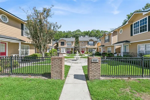 $215,000 | 5989 Braemar Place, Unit 102, Orlando, FL 32822