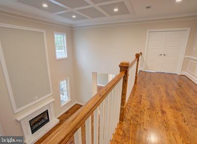 2025 Kilgore Road Falls Church, VA 22043 - Photo 20 of 33 Hallway leading to the master bedroom suite