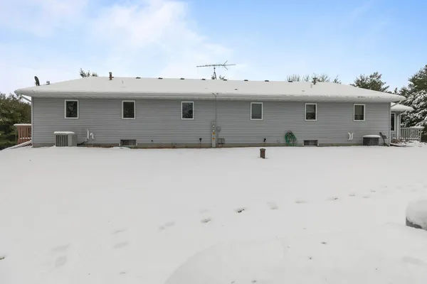 $225,000 | N471 20th Road, Neshkoro, WI 54960