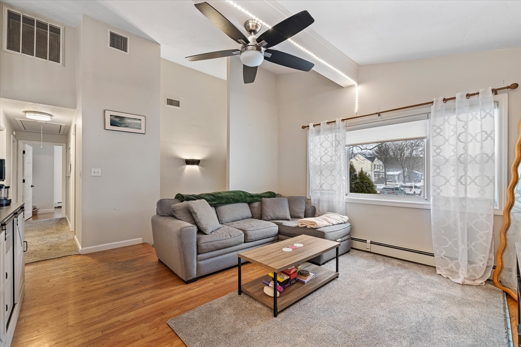 33 Gorwin Drive Medway, MA 02053 - Photo 11 of 37