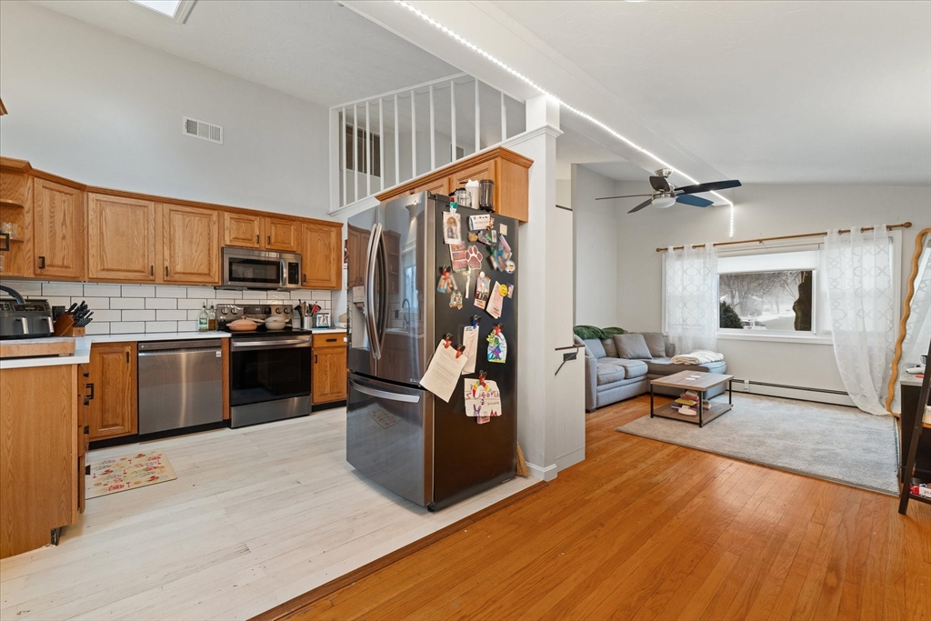 33 Gorwin Drive Medway, MA 02053 - Photo 18 of 37