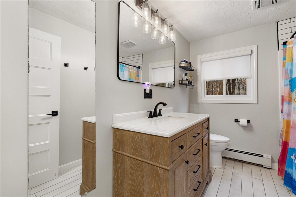 33 Gorwin Drive Medway, MA 02053 - Photo 22 of 37