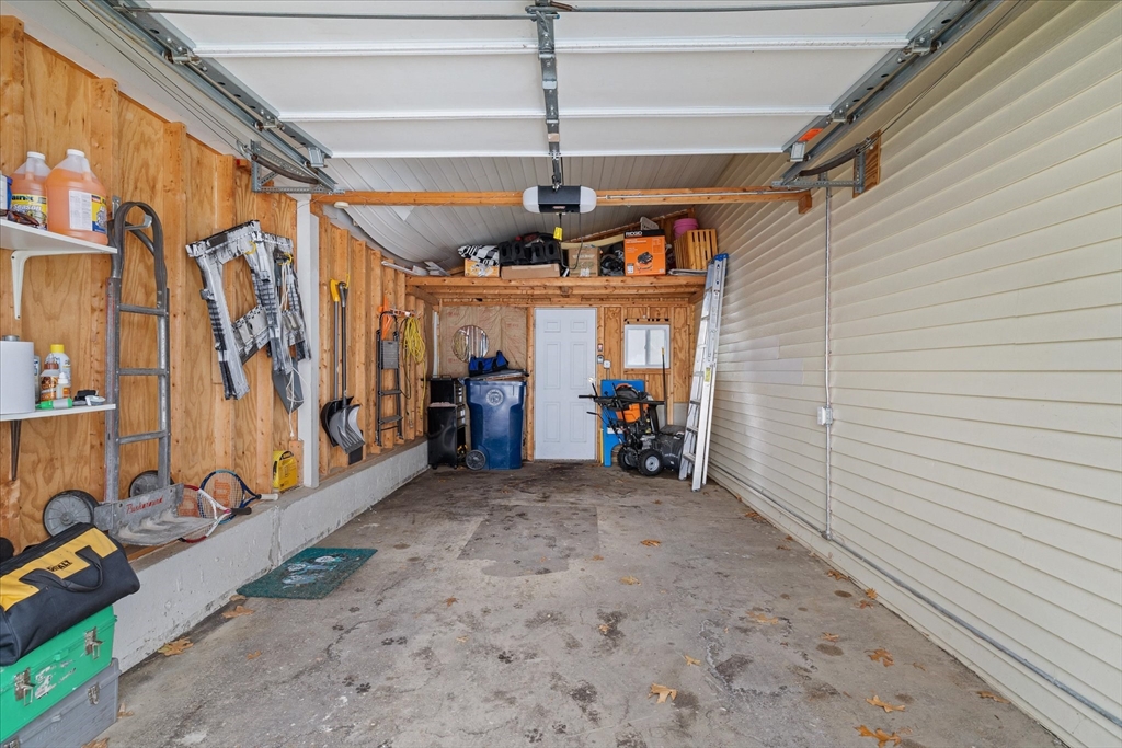 33 Gorwin Drive Medway, MA 02053 - Photo 34 of 37