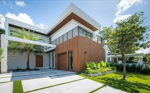 $3,500,000 | 1351 Southwest 16th Street, Miami, FL 33145