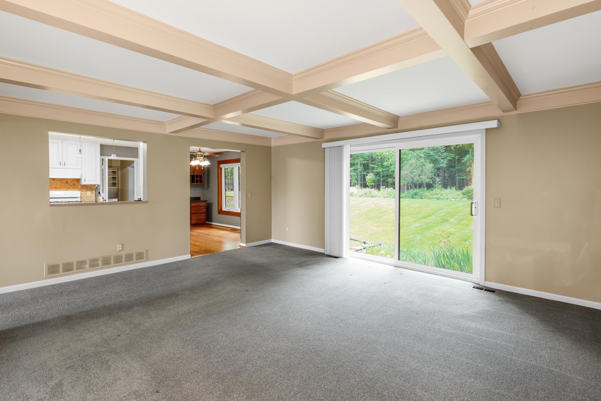 769 Snowmass Drive Rochester, MI 48309 - Photo 8 of 41 50178730-7c0c3a52-1460-43d3-b254-598a4fecb824.JPG