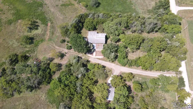 $349,900 | 11973 Southwest 77th Street, Auburn, KS 66402