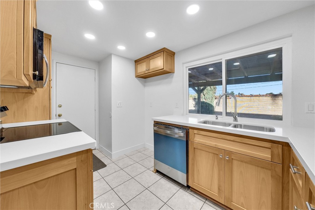 5404 Quince Street Riverside, CA 92506 - Photo 6 of 15