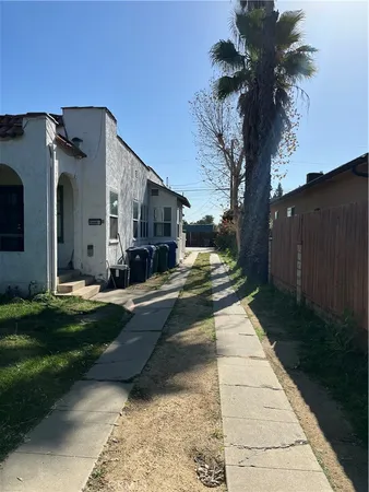 $2,850 | 14458 Brand Avenue, San Fernando, CA 91340
