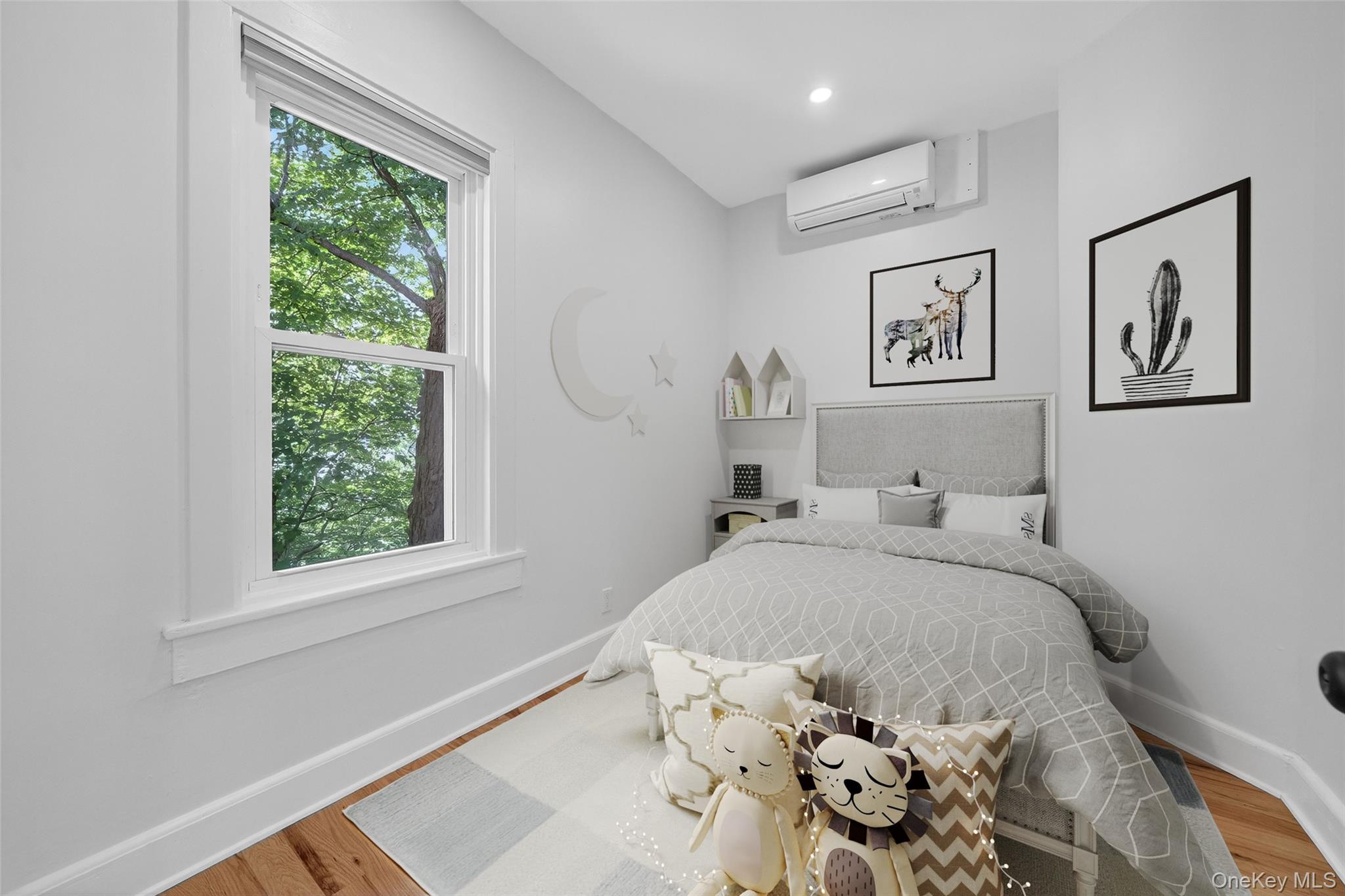 79 Main Street, Unit 2W Ossining, NY 10562 - Photo 3 of 17 Second bedroom staged