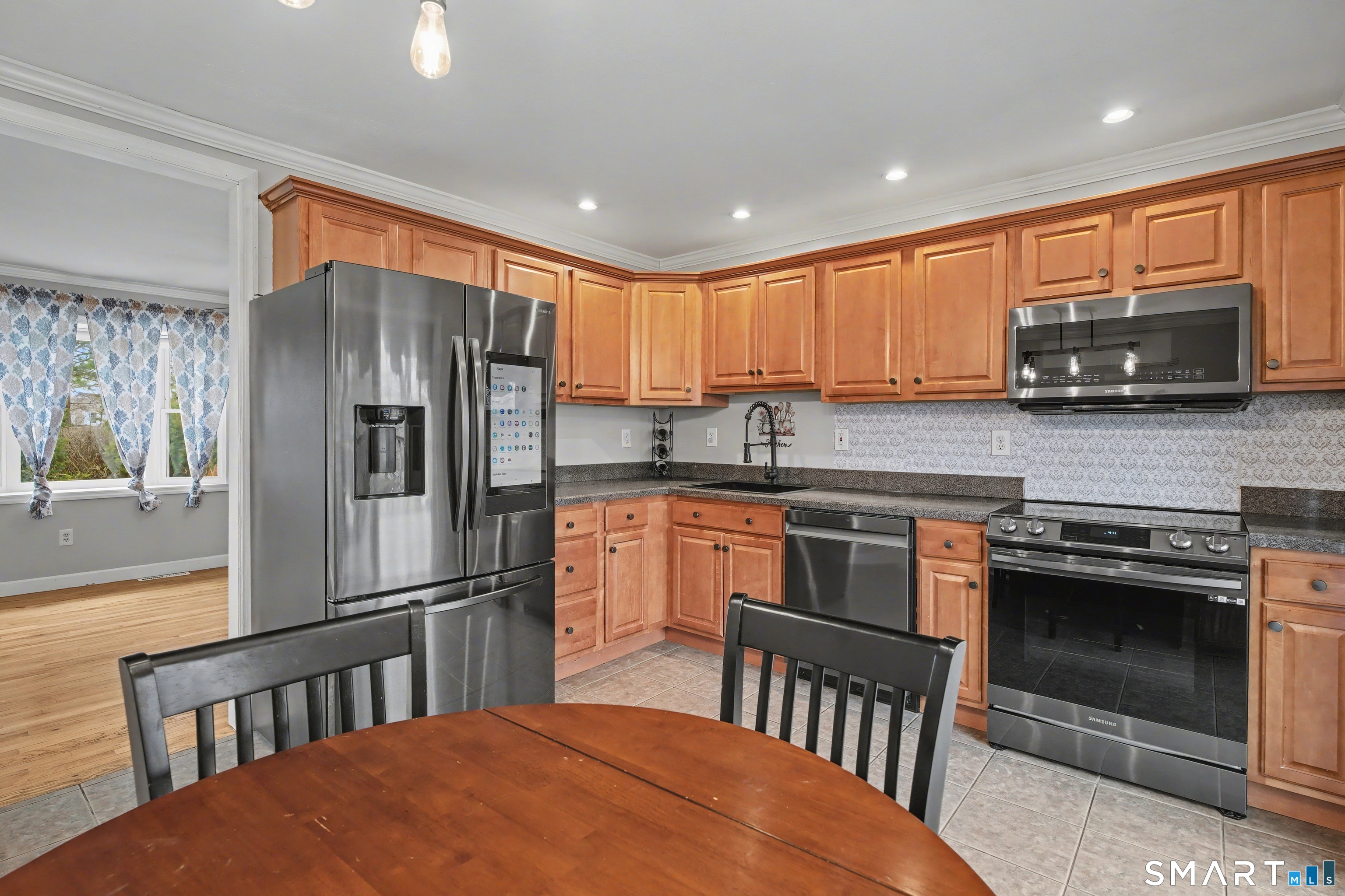 97 Morning Mist Road Naugatuck, CT 06770 - Photo 9 of 34