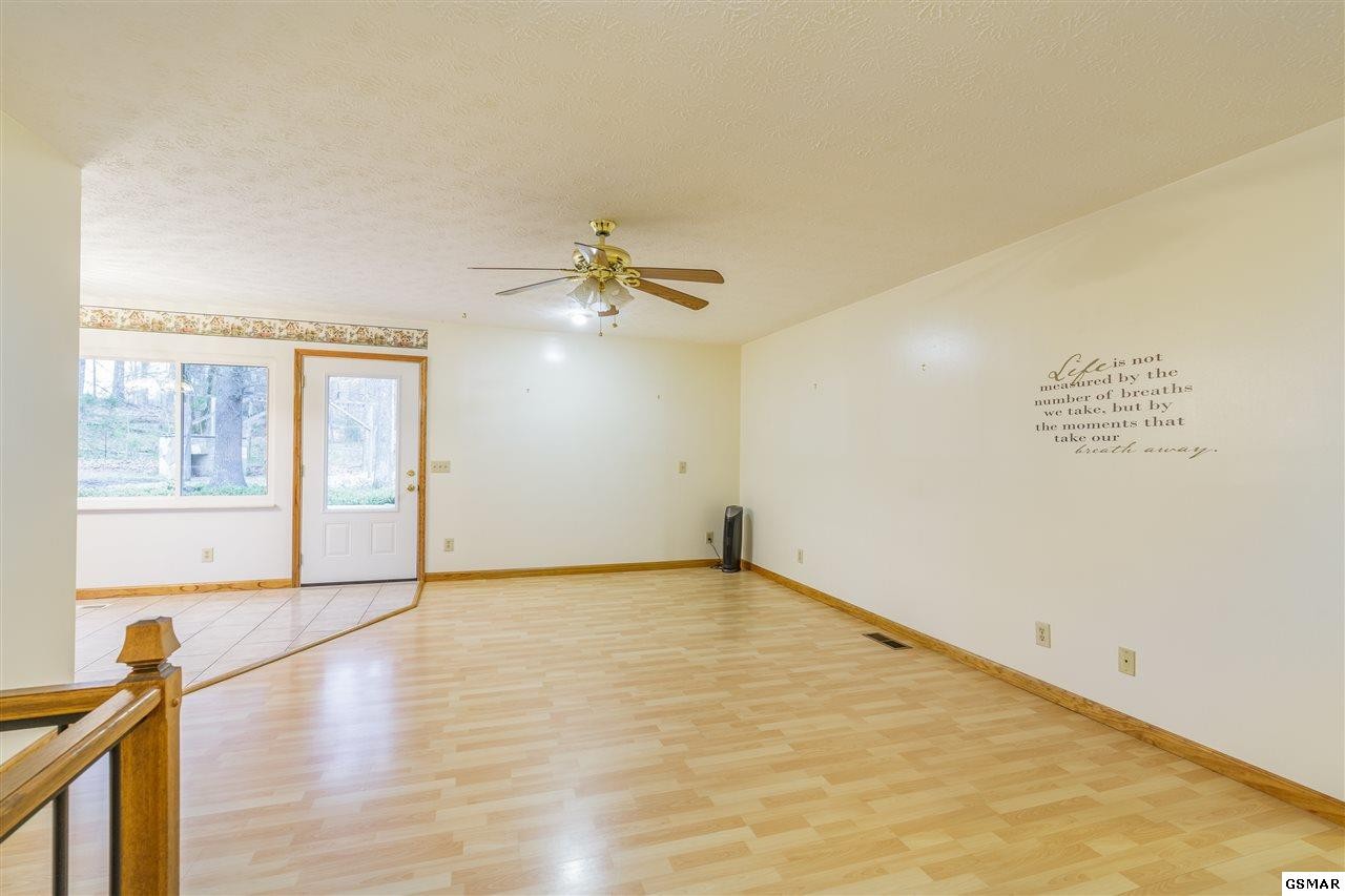 111 White Wing Road North Lenoir City, TN 37771 - Photo 3 of 18