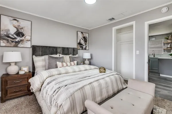 $215,000 | 421 West 8th Street, Lancaster, TX 75146