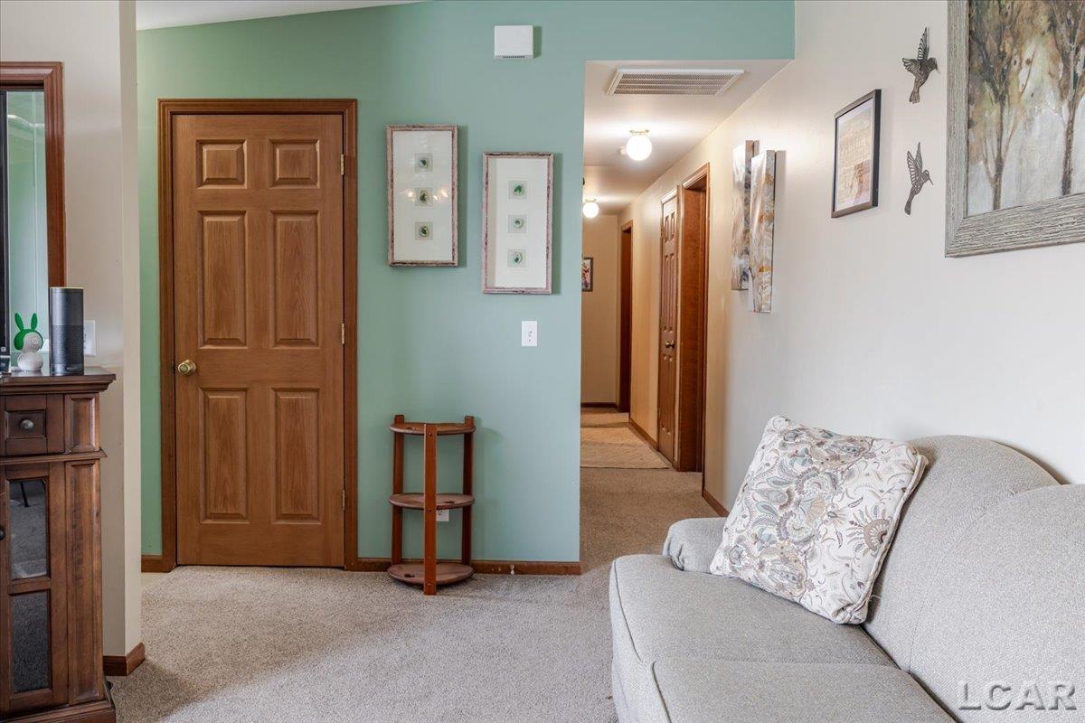 2829 Sutton Road Adrian, MI 49221 - Photo 14 of 37