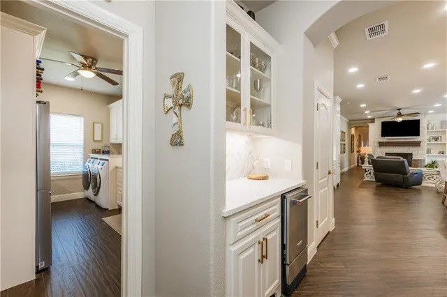 $899,000 | 8102 Nazareth Drive, Corpus Christi, TX 78413