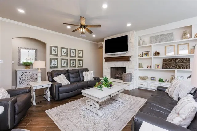 $899,000 | 8102 Nazareth Drive, Corpus Christi, TX 78413