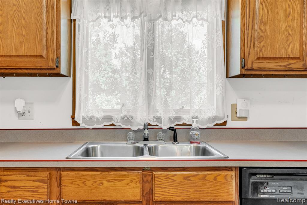 5390 Walker Road North Street, MI 48049 - Photo 25 of 61
