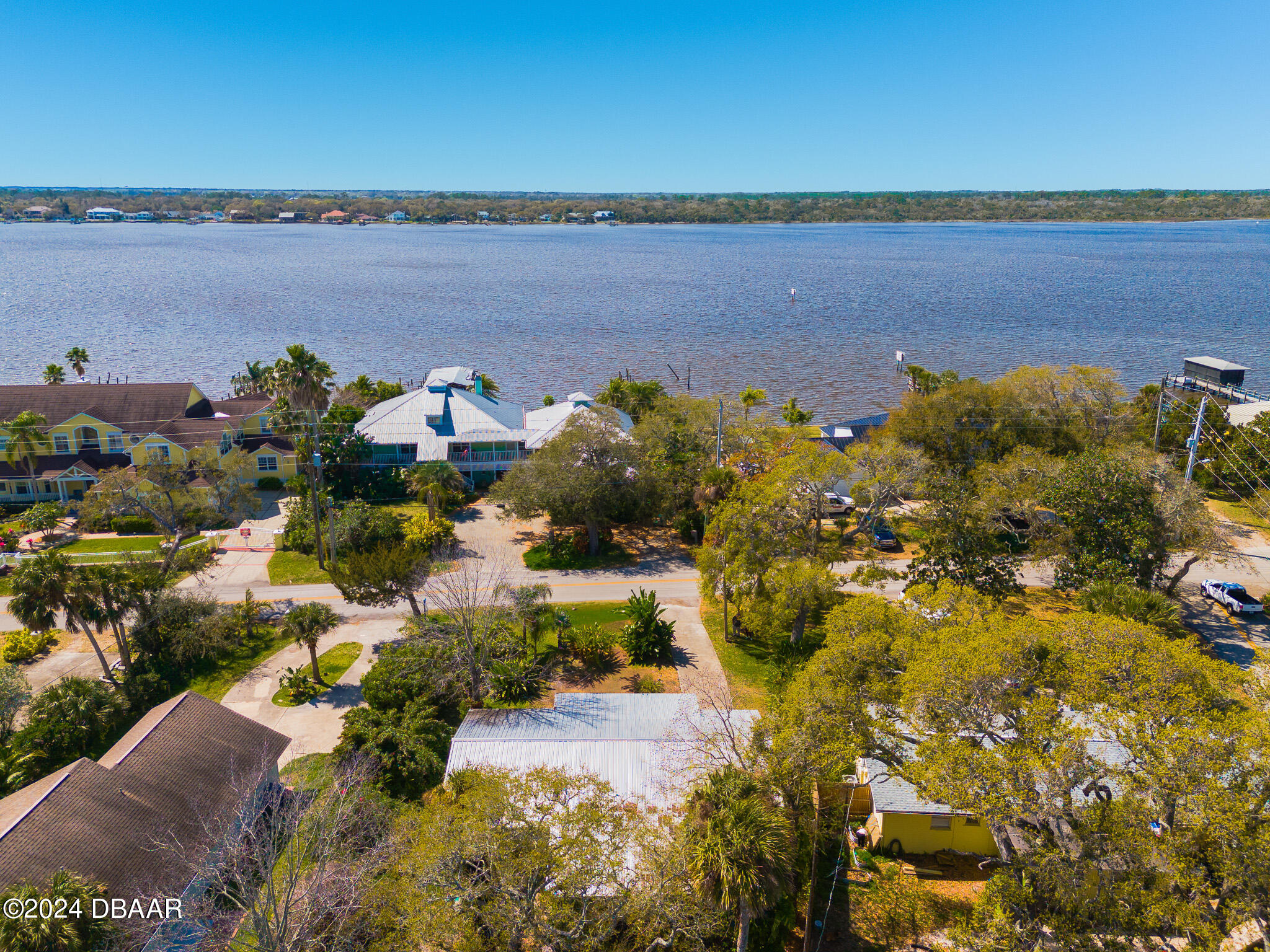 1633 John Anderson Drive Ormond Beach, FL 32176 - Photo 33 of 42 32