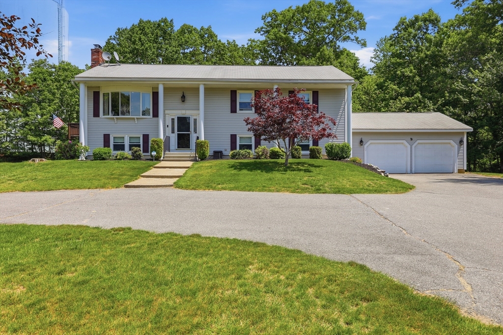 5 Dix Road Ipswich, MA 01938 - Photo 1 of 37