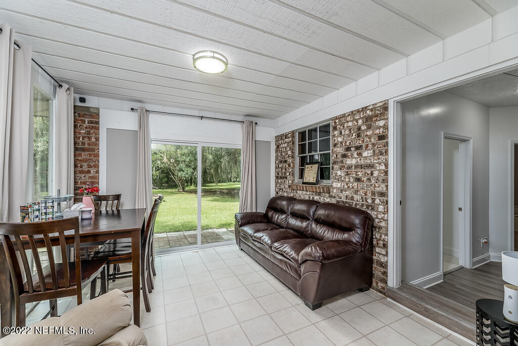 4688 Raggedy Point Road Fleming Island, FL 32003 - Photo 12 of 20 Floridaroom